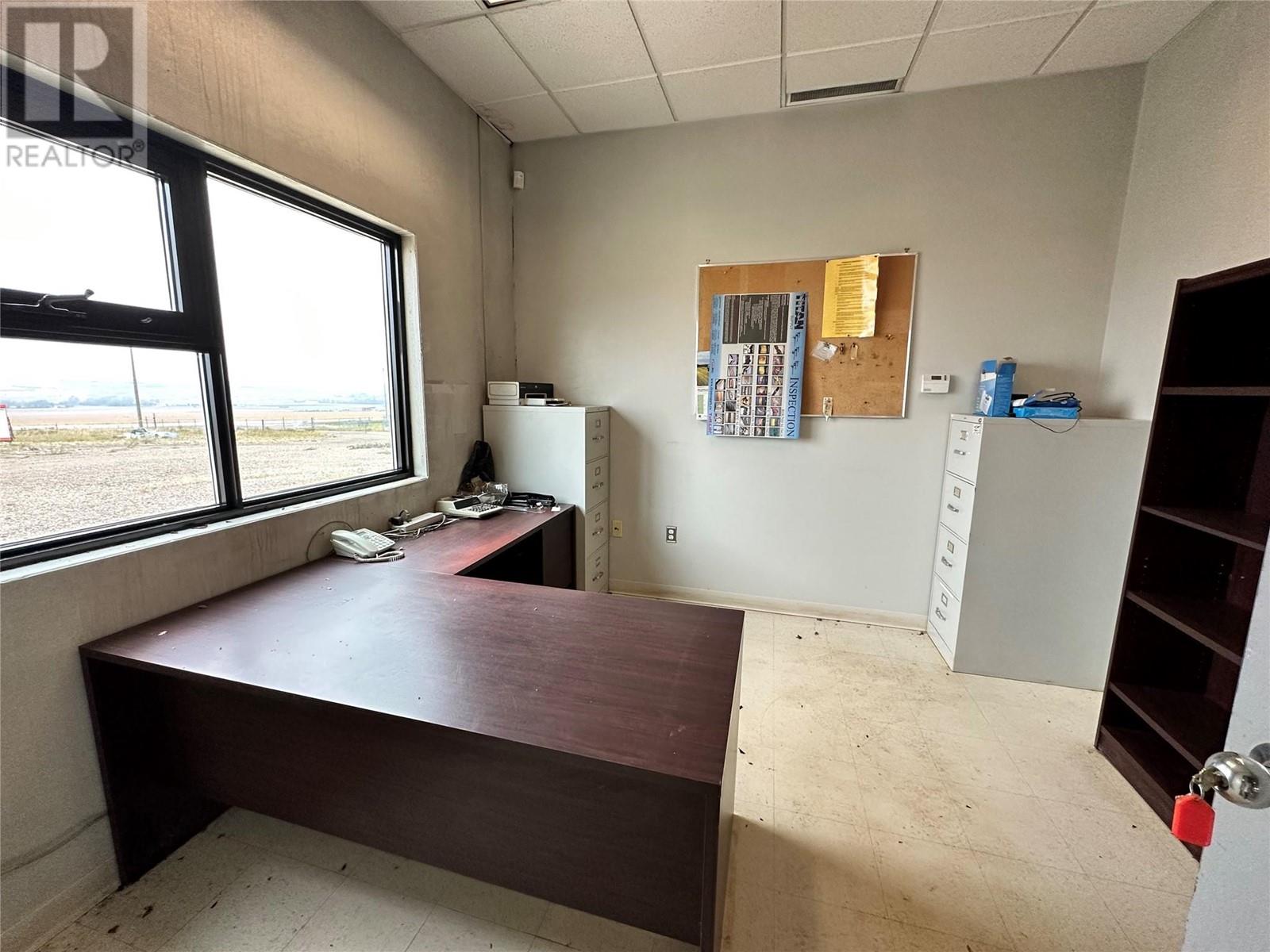 9690 223 Road, Dawson Creek, British Columbia V1G 0C3 - Photo 35 - 10326426