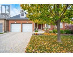 32 CALLIANDRA TRAIL, Brampton, Ontario