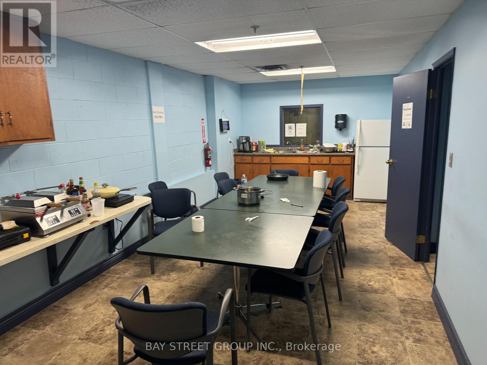 212&214 - 2222 South Sheridan Way, Mississauga (Clarkson), Ontario  L5J 2M4 - Photo 14 - W10394327