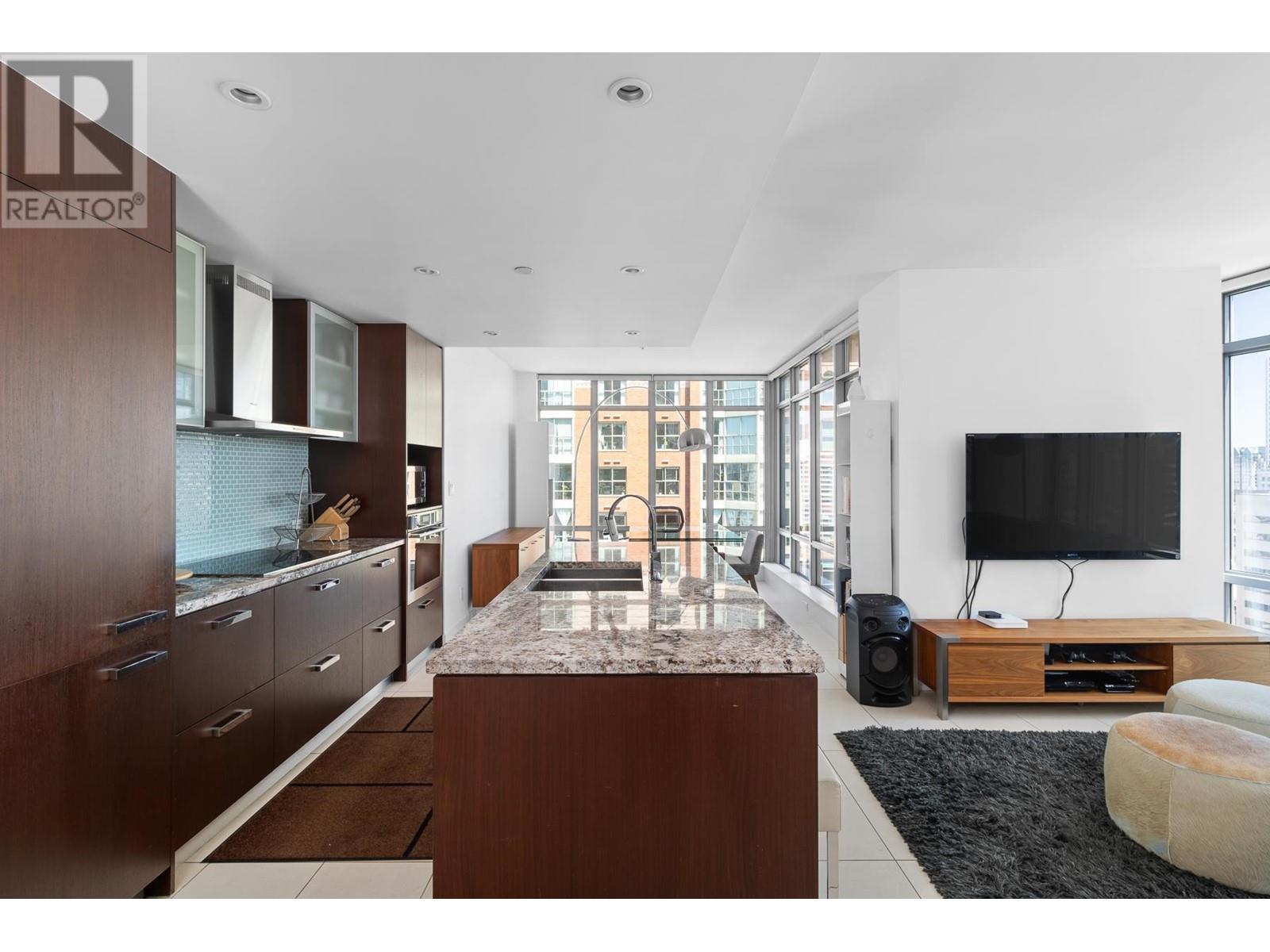 Listing Picture 10 of 35 : 1808 1028 BARCLAY STREET, Vancouver / 溫哥華 - 魯藝地產 Yvonne Lu Group - MLS Medallion Club Member