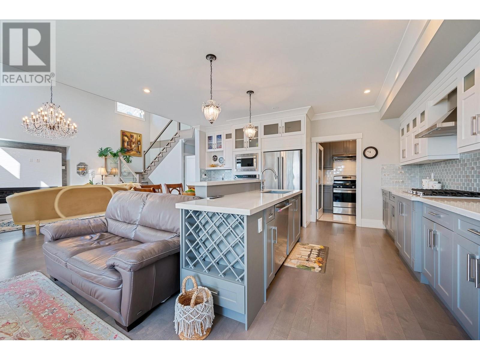 3416 Pritchett Place, Coquitlam, British Columbia  V3E 3L2 - Photo 11 - R2941154