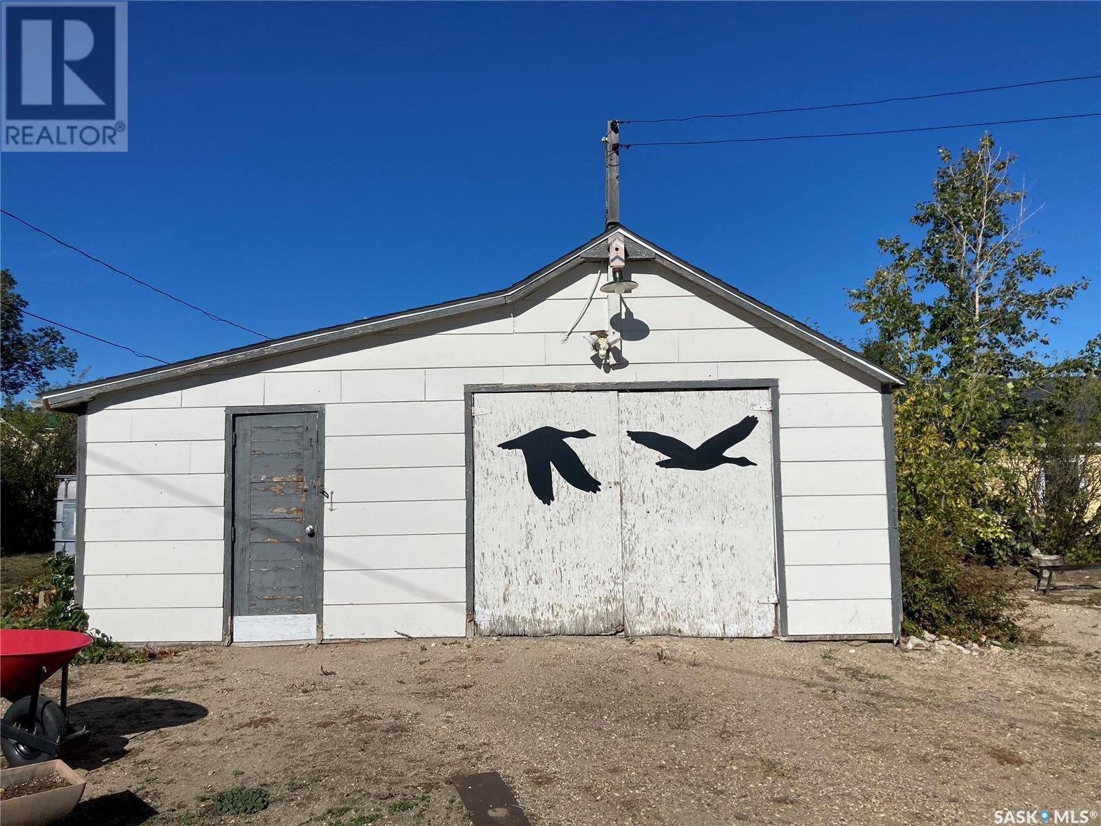 220 Pond Street, Pambrun, Saskatchewan  S0N 1W0 - Photo 14 - SK986975