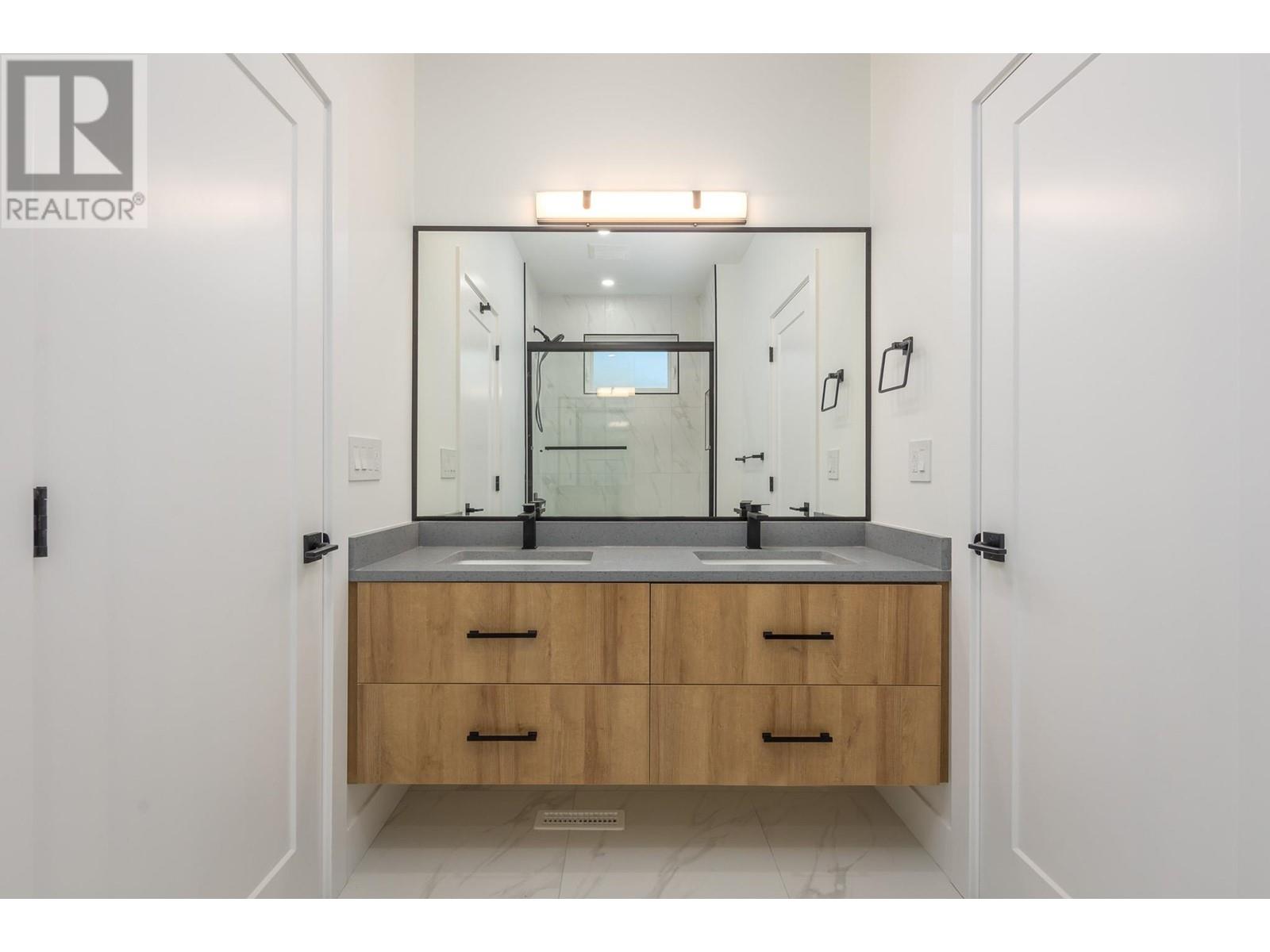 1066 Jay Crescent, Squamish, British Columbia  V8B 0P3 - Photo 18 - R2941189