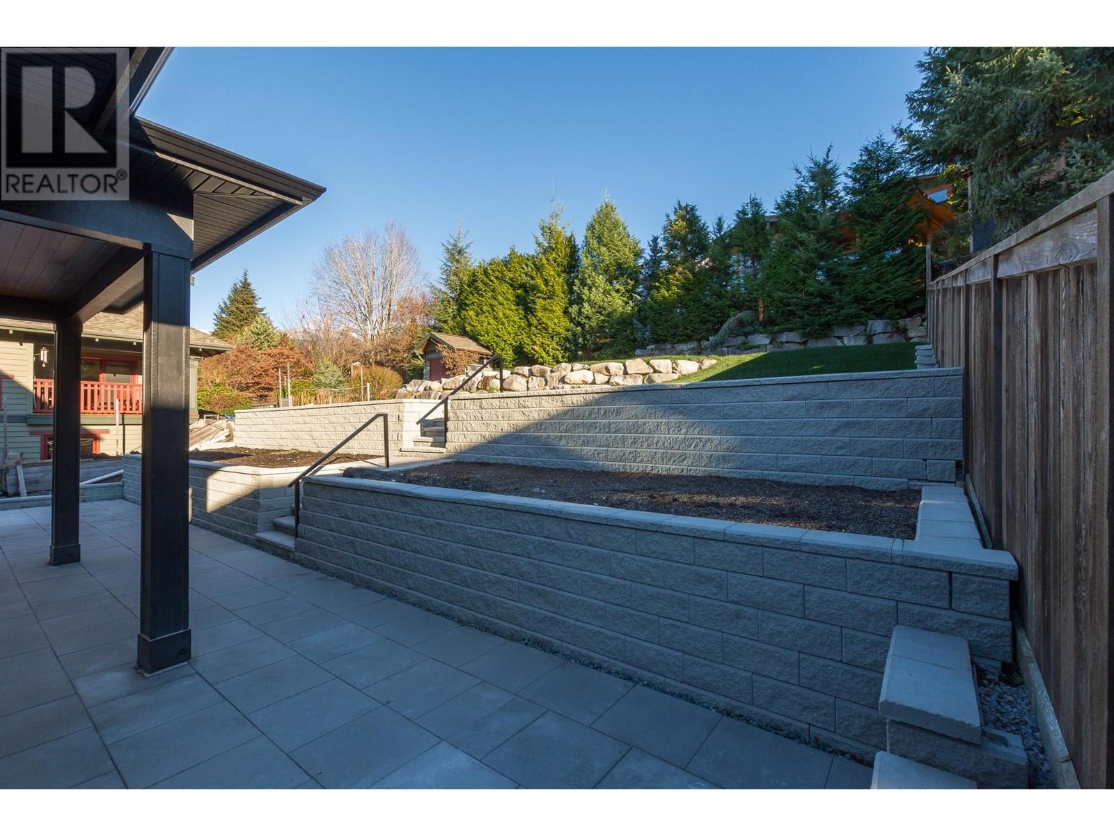 1066 Jay Crescent, Squamish, British Columbia  V8B 0P3 - Photo 28 - R2941189