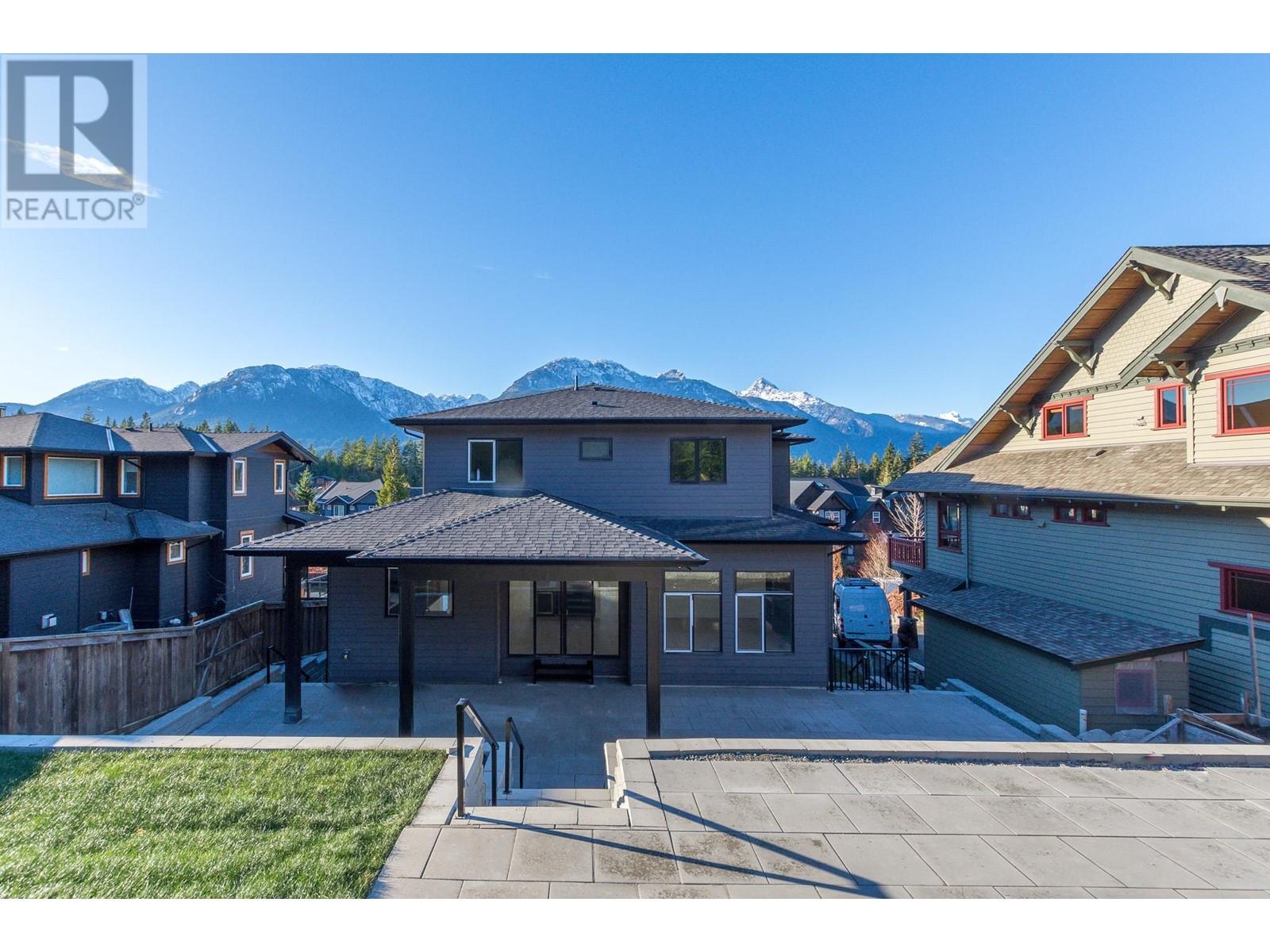 1066 Jay Crescent, Squamish, British Columbia  V8B 0P3 - Photo 29 - R2941189