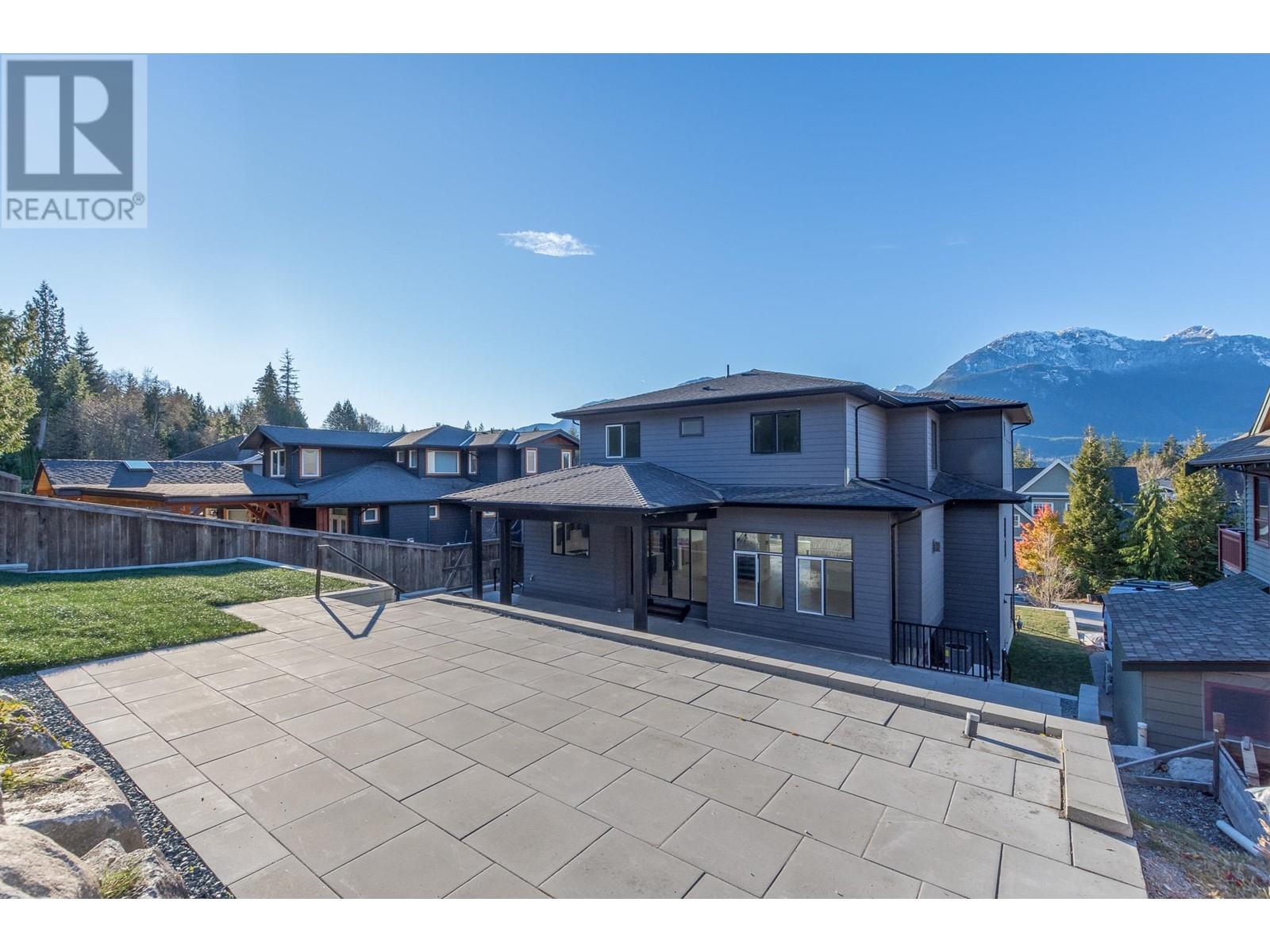 1066 Jay Crescent, Squamish, British Columbia  V8B 0P3 - Photo 31 - R2941189