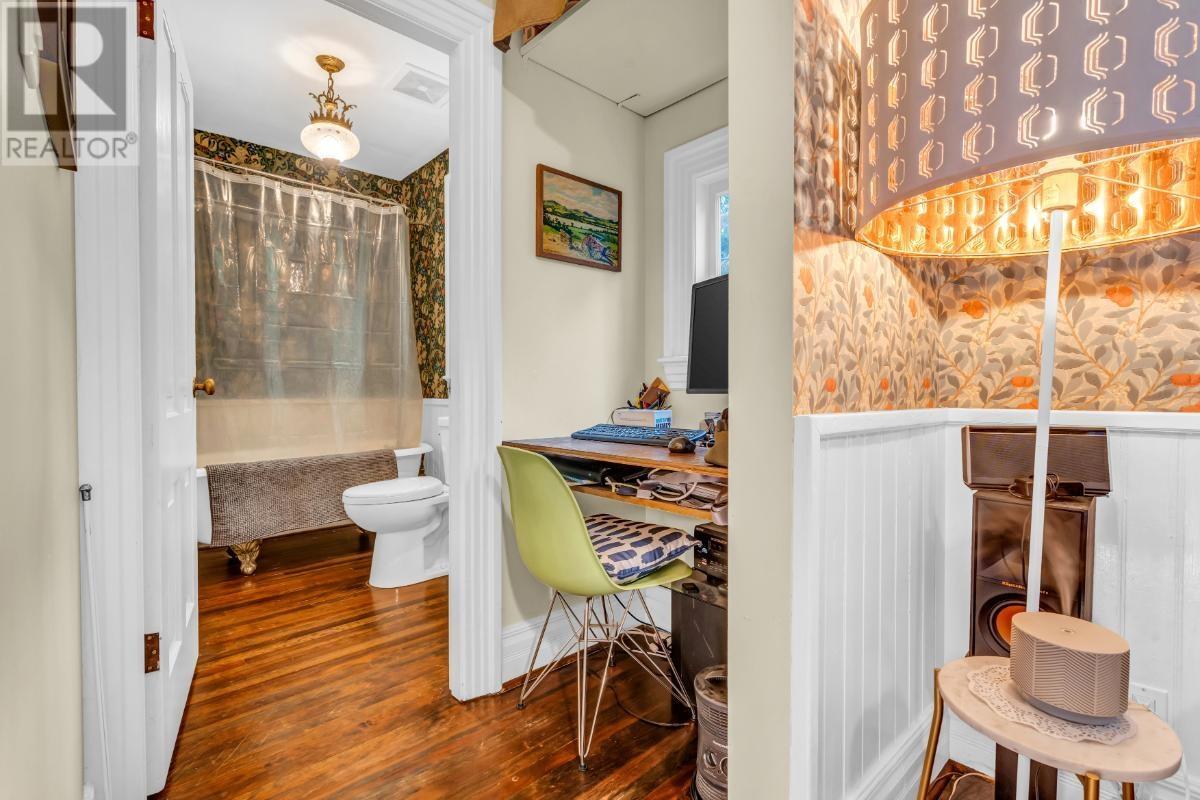 Listing Picture 7 of 29 : 1117-1119 PENDRELL STREET, Vancouver / 溫哥華 - 魯藝地產 Yvonne Lu Group - MLS Medallion Club Member