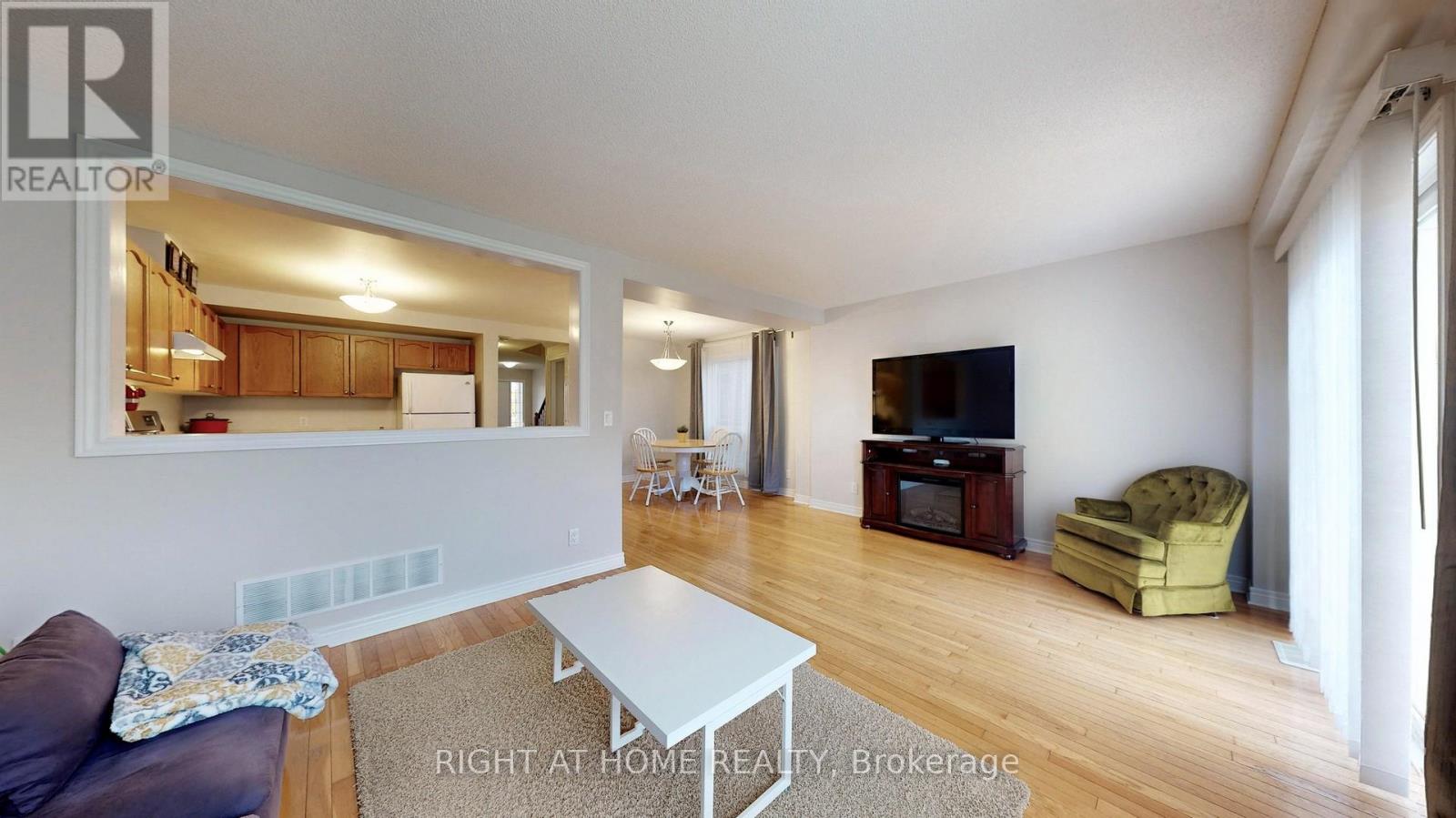 74 Raspberry Trail, Thorold (558 - Confederation Heights), Ontario  L2V 5E2 - Photo 7 - X10402856