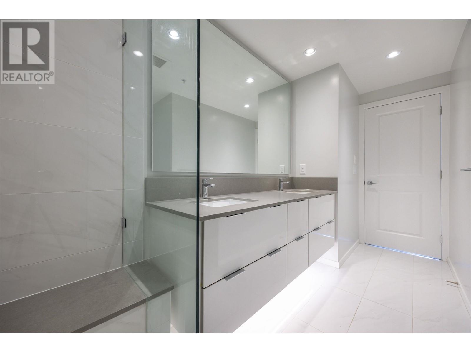 Listing Picture 24 of 40 : 3102 6638 DUNBLANE AVENUE, Burnaby / 本拿比 - 魯藝地產 Yvonne Lu Group - MLS Medallion Club Member