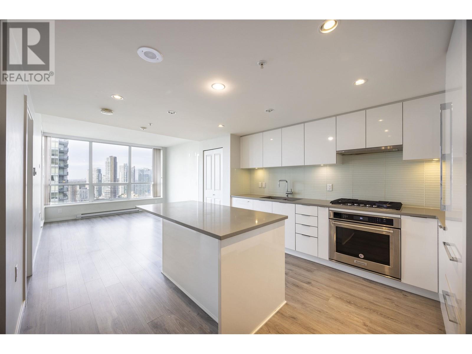 Listing Picture 5 of 40 : 3102 6638 DUNBLANE AVENUE, Burnaby / 本拿比 - 魯藝地產 Yvonne Lu Group - MLS Medallion Club Member