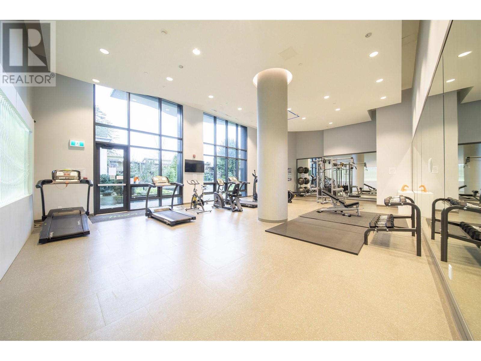 Listing Picture 35 of 40 : 3102 6638 DUNBLANE AVENUE, Burnaby / 本拿比 - 魯藝地產 Yvonne Lu Group - MLS Medallion Club Member