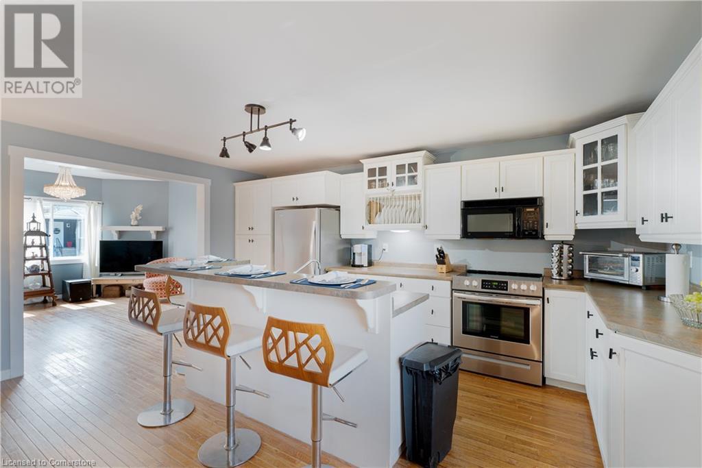 310 Emily StreetWallaceburg, Ontario  N8A 4K3 - Photo 16 - 40671703