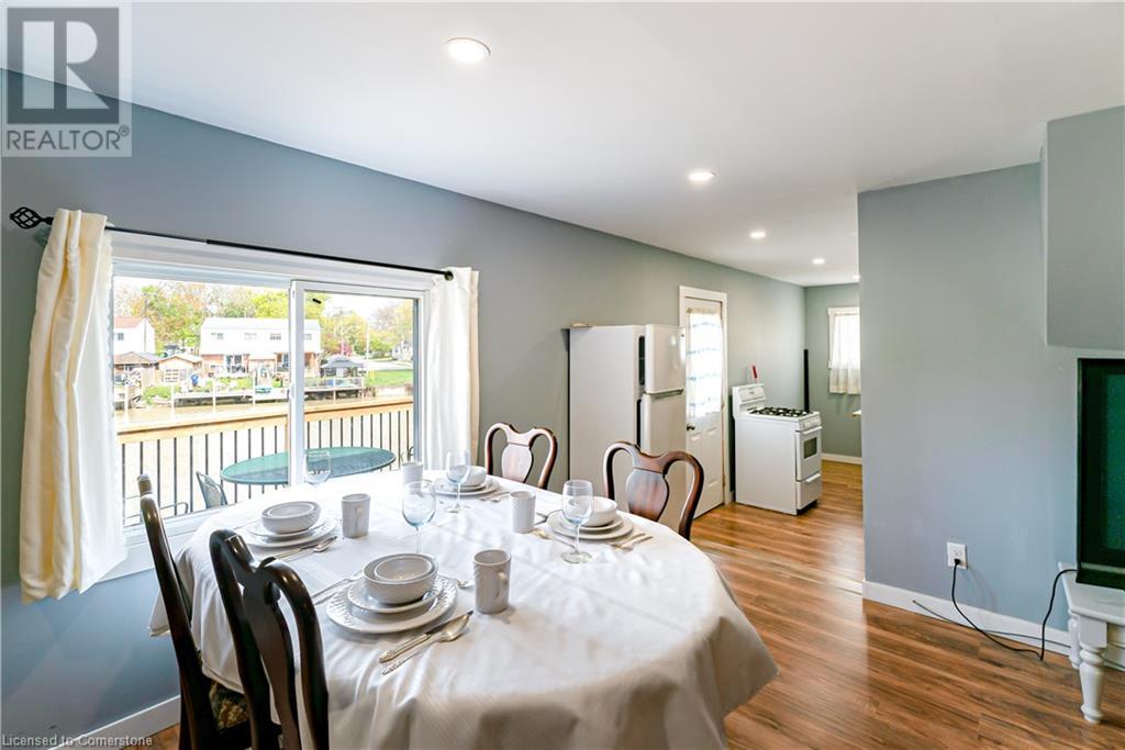 310 Emily StreetWallaceburg, Ontario  N8A 4K3 - Photo 32 - 40671703