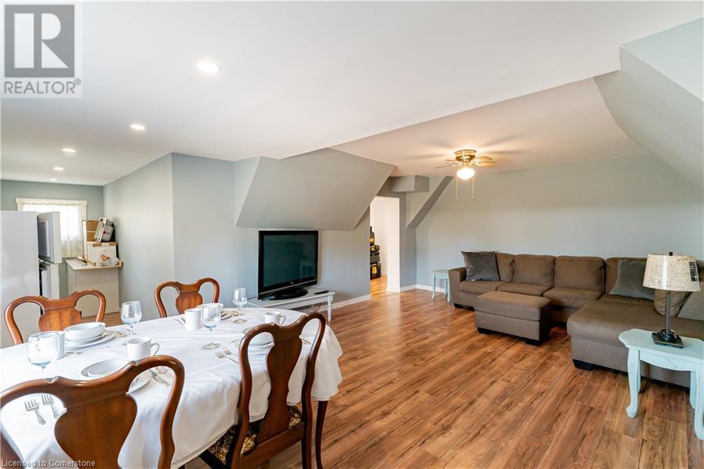 310 Emily StreetWallaceburg, Ontario  N8A 4K3 - Photo 33 - 40671703