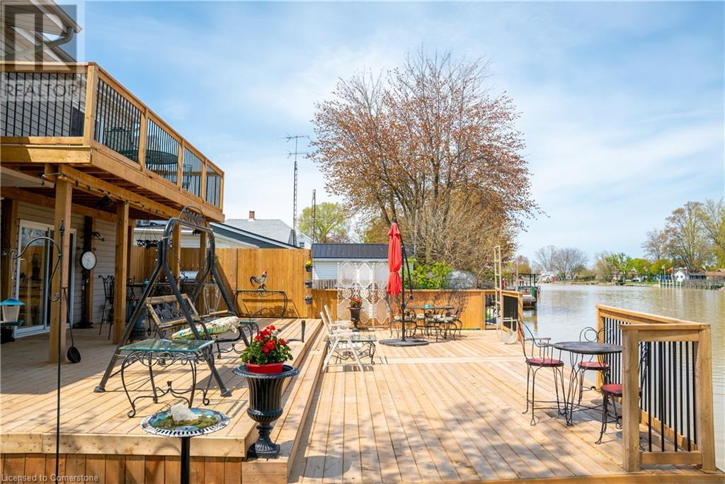 310 Emily StreetWallaceburg, Ontario  N8A 4K3 - Photo 40 - 40671703