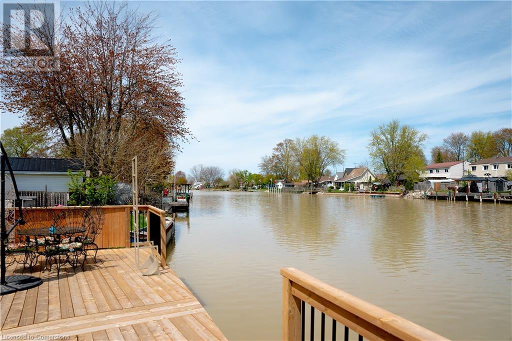 310 Emily StreetWallaceburg, Ontario  N8A 4K3 - Photo 41 - 40671703