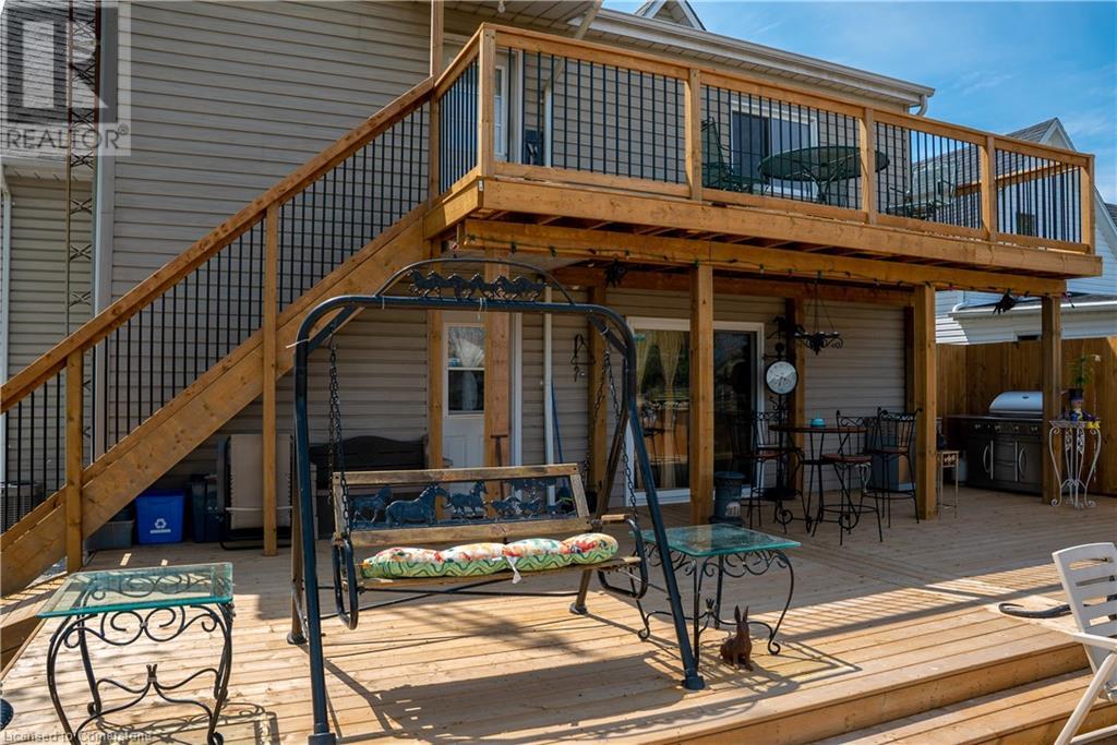 310 Emily StreetWallaceburg, Ontario  N8A 4K3 - Photo 42 - 40671703