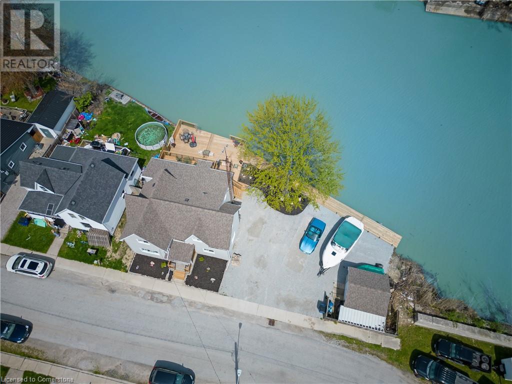 310 Emily StreetWallaceburg, Ontario  N8A 4K3 - Photo 7 - 40671703