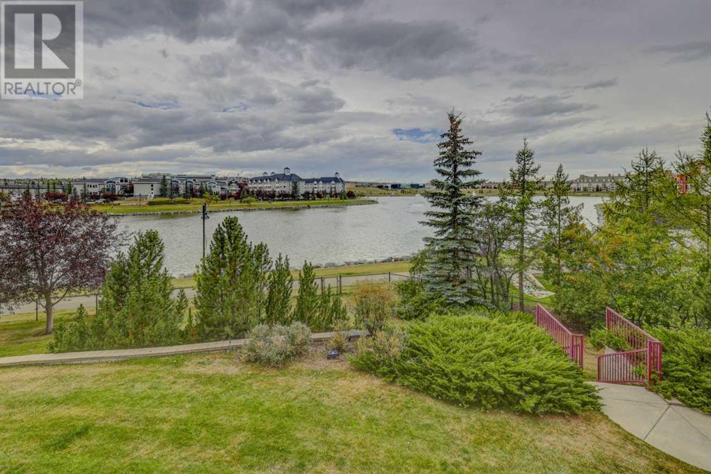 205, 8 Country Village Bay Ne, Calgary, Alberta  T3K 5J7 - Photo 1 - A2161174