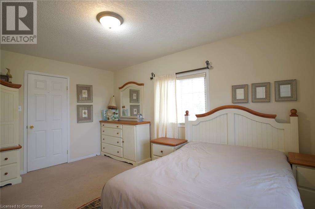 868 Laurelwood Drive, Waterloo, Ontario  N2V 2V1 - Photo 22 - 40672604