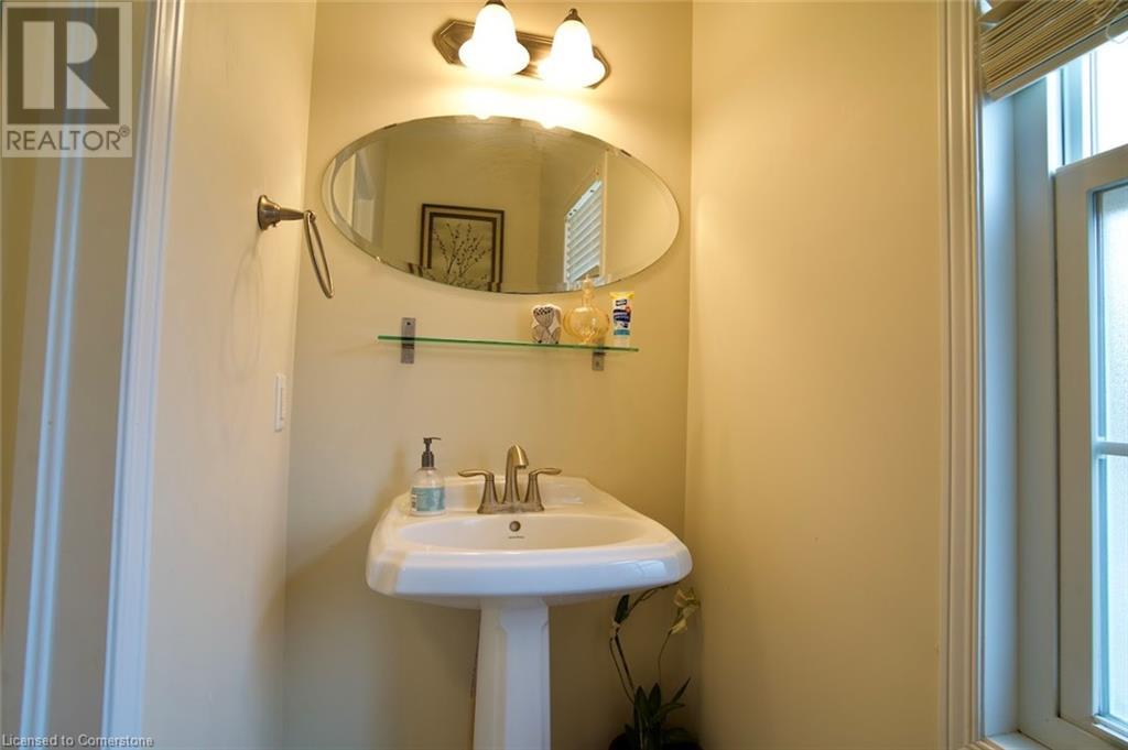 868 Laurelwood Drive, Waterloo, Ontario  N2V 2V1 - Photo 26 - 40672604