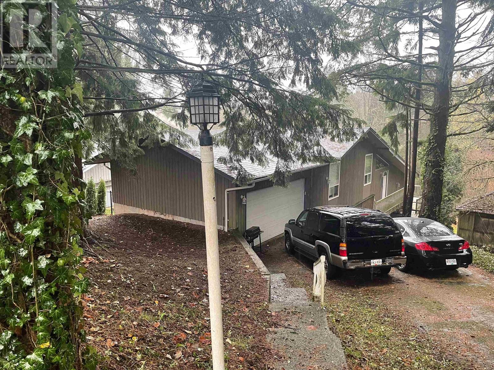 23389 Tamarack Lane, Maple Ridge, British Columbia  V2W 1A8 - Photo 1 - R2941231