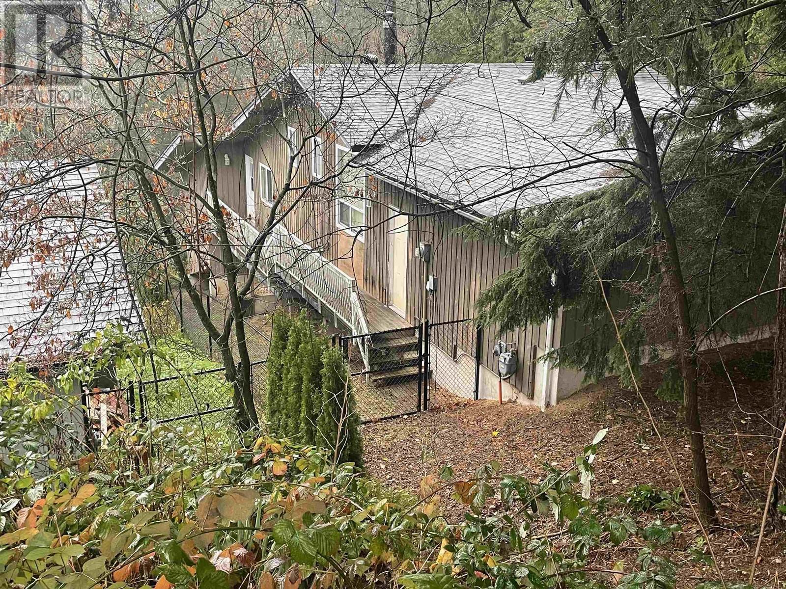 23389 Tamarack Lane, Maple Ridge, British Columbia  V2W 1A8 - Photo 19 - R2941231