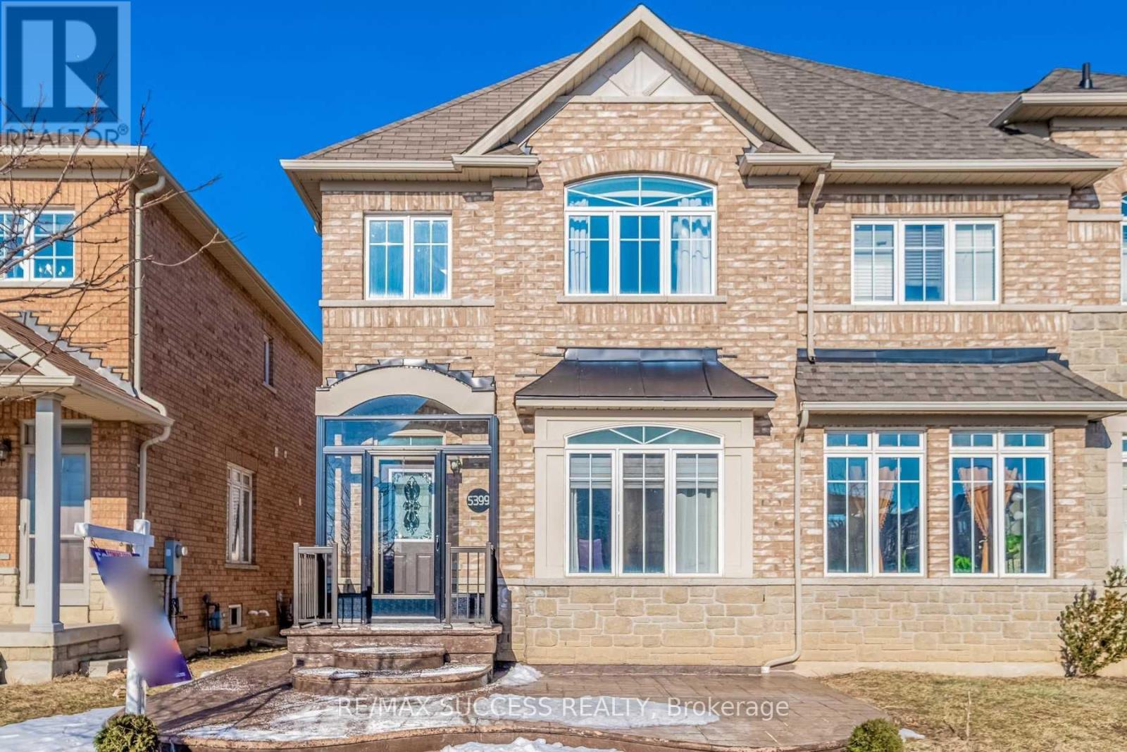 5399 Festival Drive, Mississauga (Churchill Meadows), Ontario  L5M 0G7 - Photo 1 - W10402916