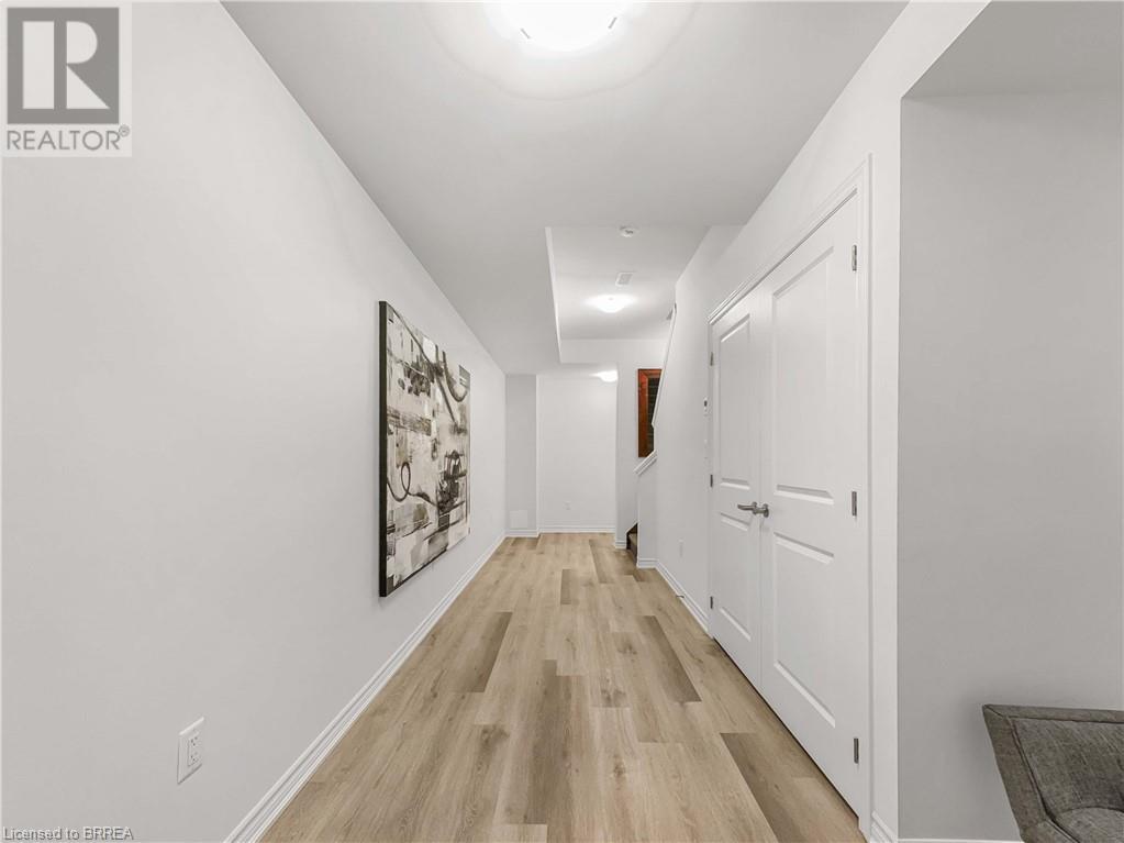 461 Blackburn Drive Unit# 119, Brantford, Ontario  N3T 0W9 - Photo 3 - 40672438