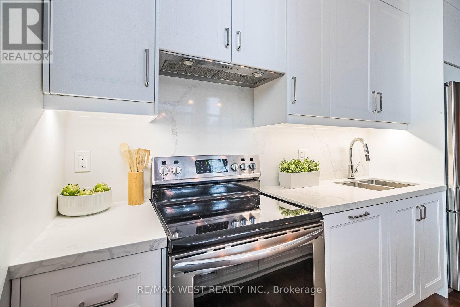 821 - 155 Dalhousie Street, Toronto, Ontario  M5B 2P7 - Photo 15 - C9770364