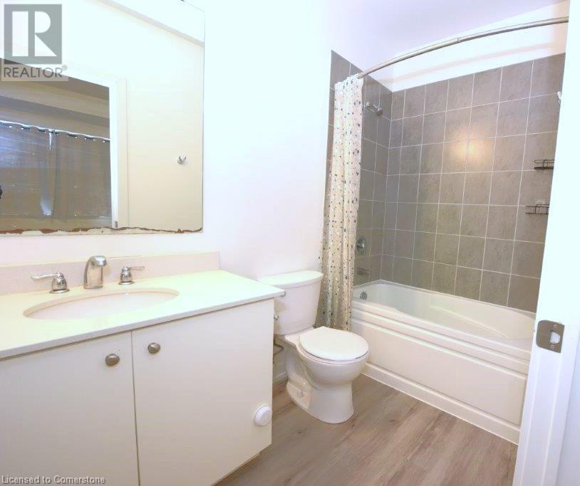 247 Northfield Drive E Unit# 102, Waterloo, Ontario  N2K 0H1 - Photo 3 - 40672599