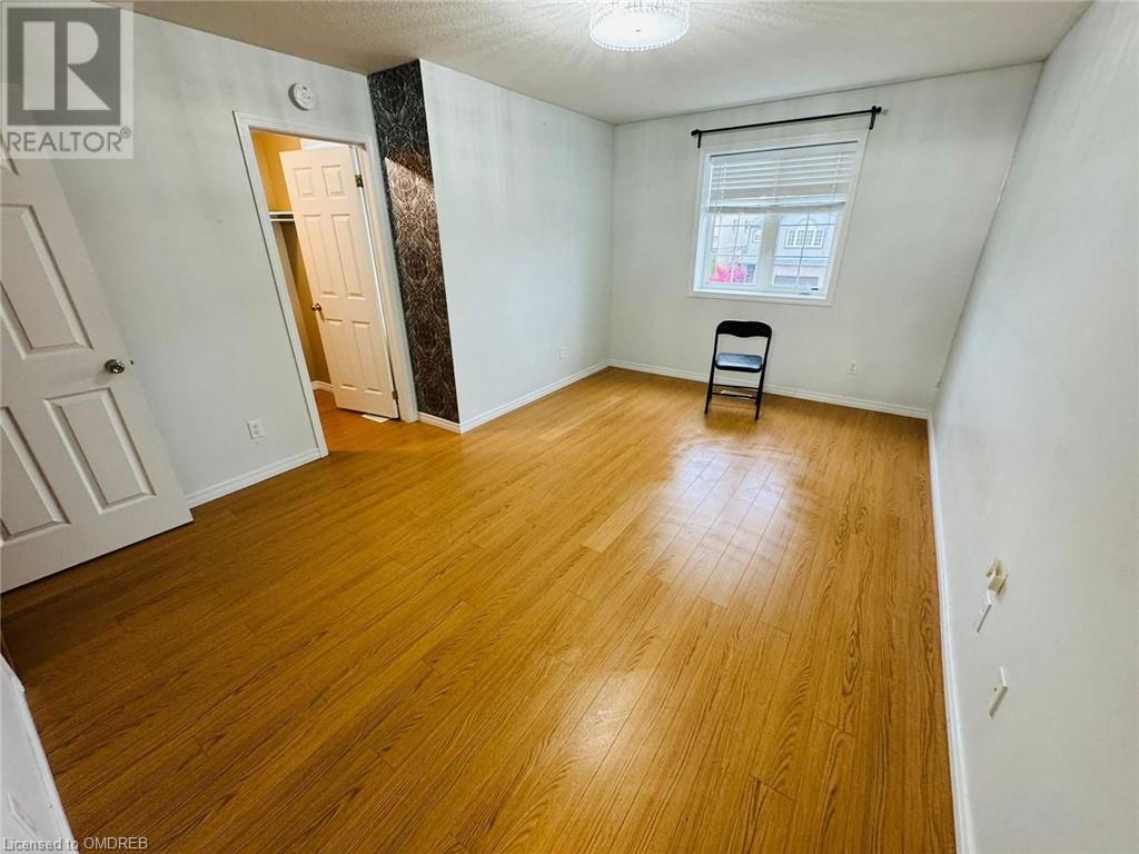 17 Sorrento Street, Kitchener, Ontario  N2R 0A4 - Photo 5 - 40667659