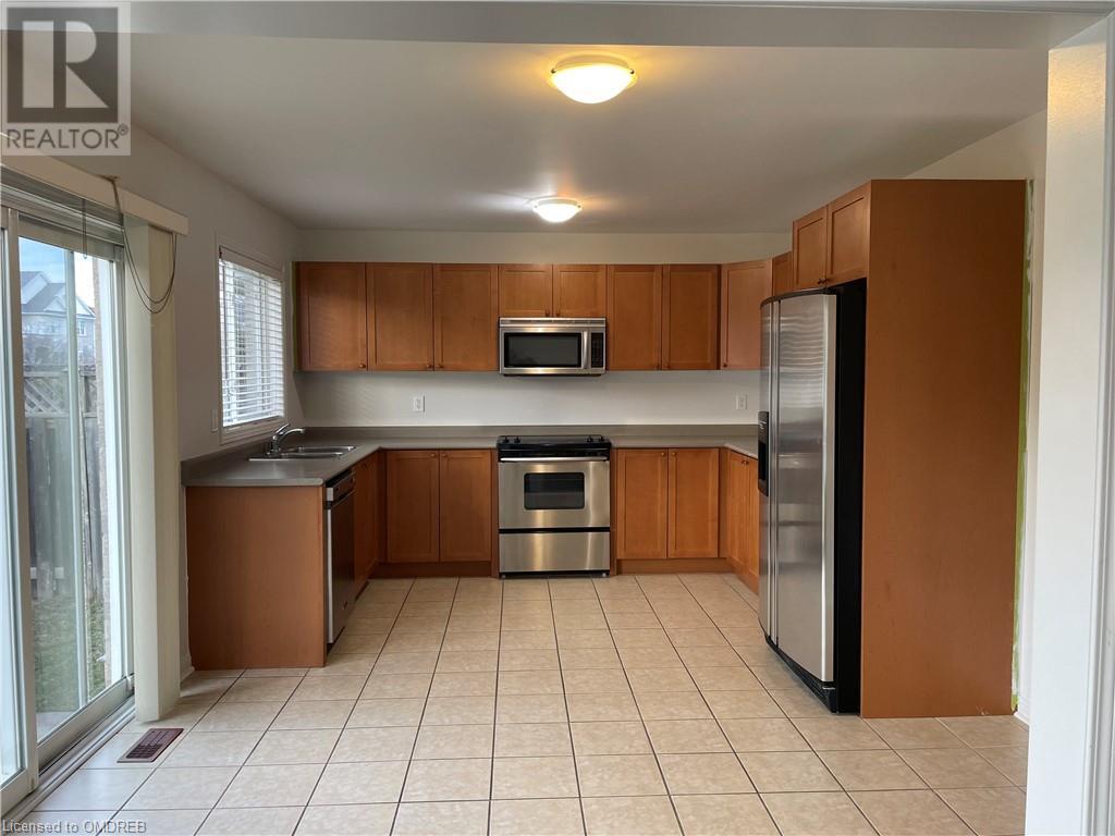 2417 Edgerose LaneOakville (1019 - Wm Westmount), Ontario  L6M 4X5 - Photo 10 - W10407362