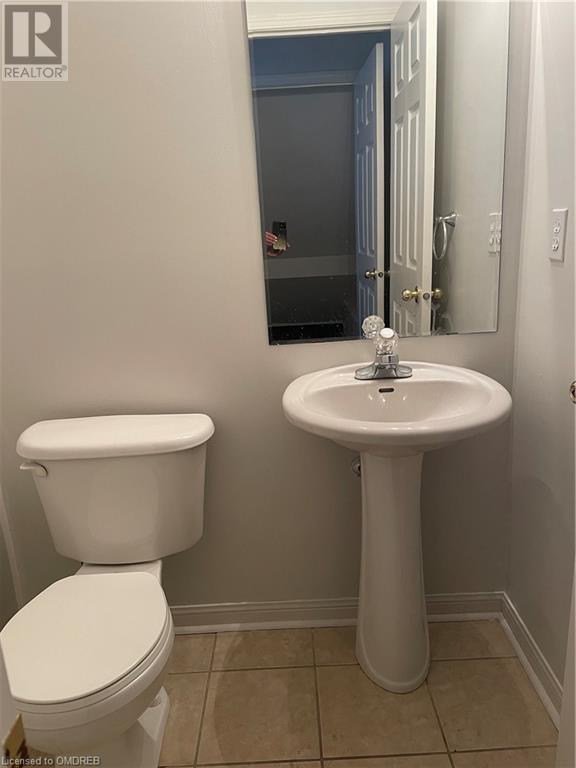 2417 Edgerose LaneOakville (1019 - Wm Westmount), Ontario  L6M 4X5 - Photo 11 - W10407362