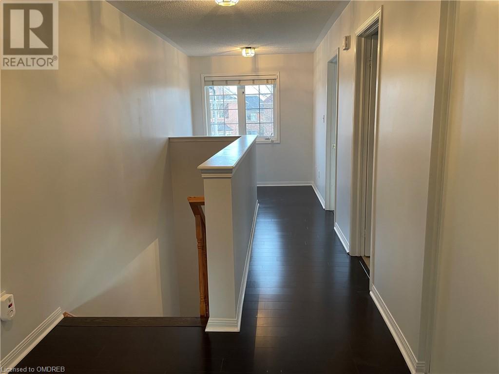 2417 Edgerose LaneOakville (1019 - Wm Westmount), Ontario  L6M 4X5 - Photo 12 - W10407362