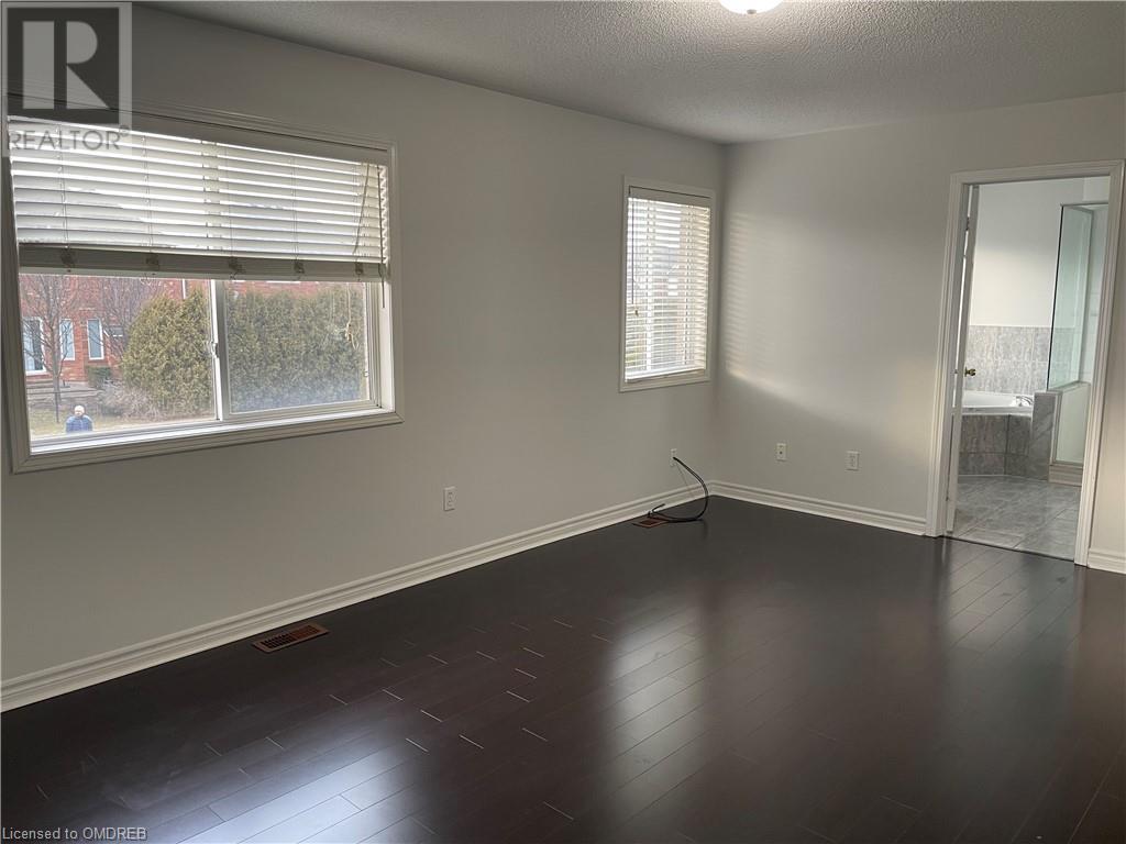 2417 Edgerose LaneOakville (1019 - Wm Westmount), Ontario  L6M 4X5 - Photo 15 - W10407362