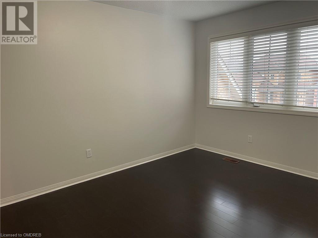 2417 Edgerose LaneOakville (1019 - Wm Westmount), Ontario  L6M 4X5 - Photo 18 - W10407362