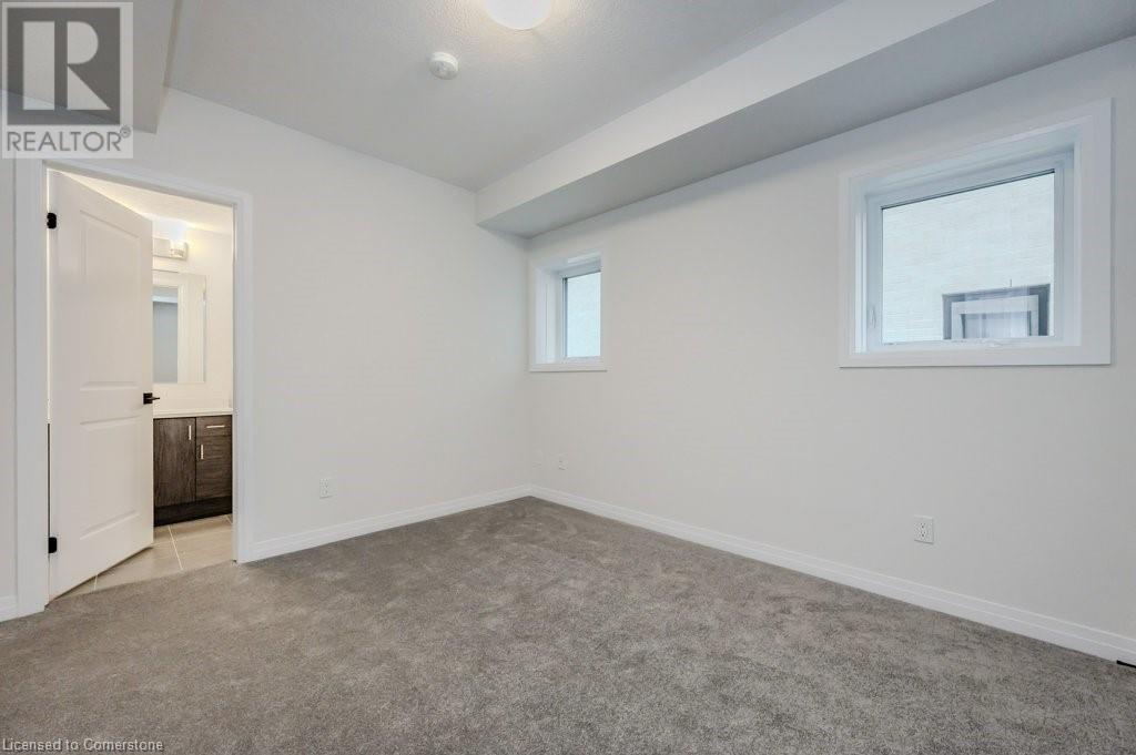 15 Stauffer Woods Trail Unit# 26, Kitchener, Ontario  N2P 2P4 - Photo 11 - 40672529