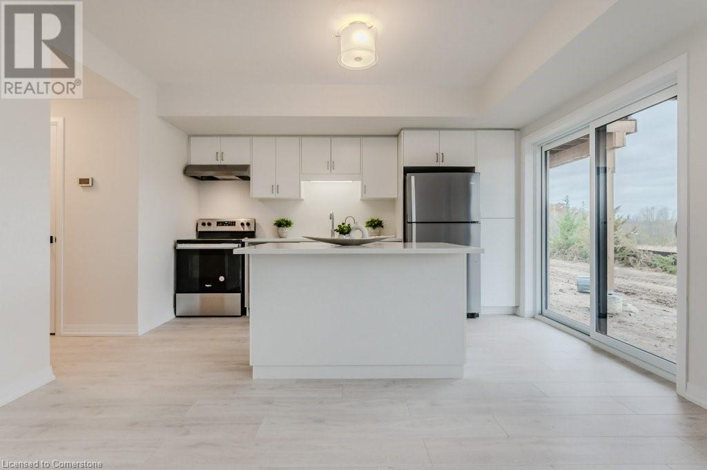 15 Stauffer Woods Trail Unit# 26, Kitchener, Ontario  N2P 2P4 - Photo 2 - 40672529