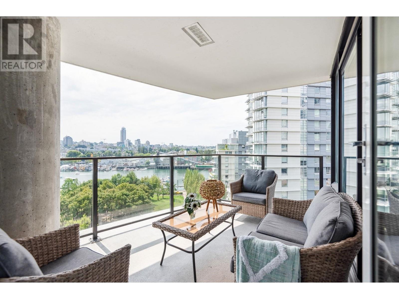 Listing Picture 10 of 40 : 1003 583 BEACH CRESCENT, Vancouver / 溫哥華 - 魯藝地產 Yvonne Lu Group - MLS Medallion Club Member