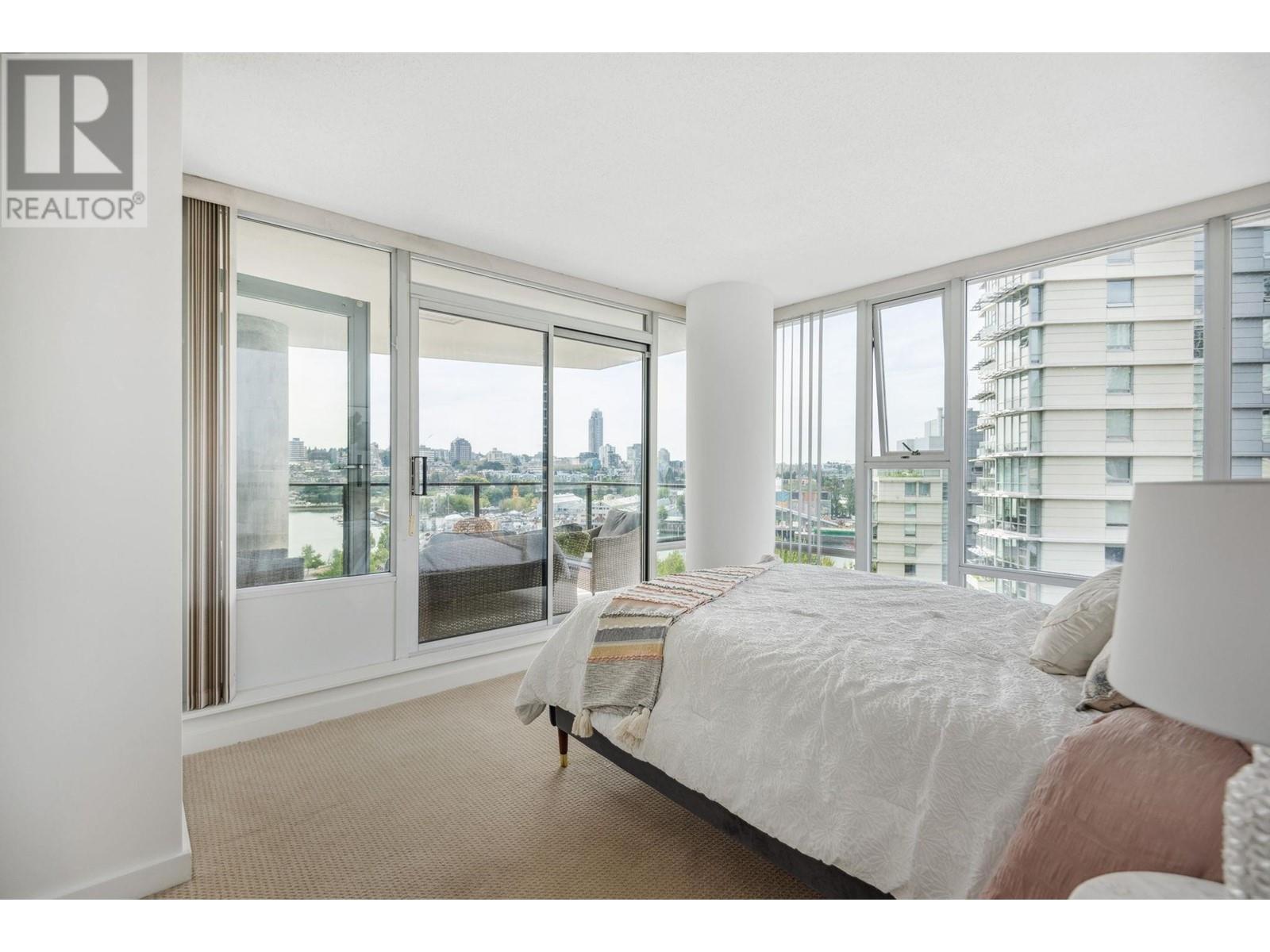 Listing Picture 24 of 40 : 1003 583 BEACH CRESCENT, Vancouver / 溫哥華 - 魯藝地產 Yvonne Lu Group - MLS Medallion Club Member