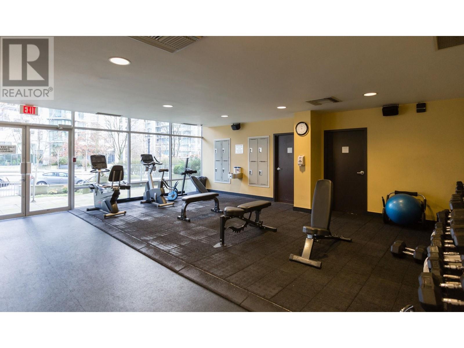 Listing Picture 39 of 40 : 1003 583 BEACH CRESCENT, Vancouver / 溫哥華 - 魯藝地產 Yvonne Lu Group - MLS Medallion Club Member