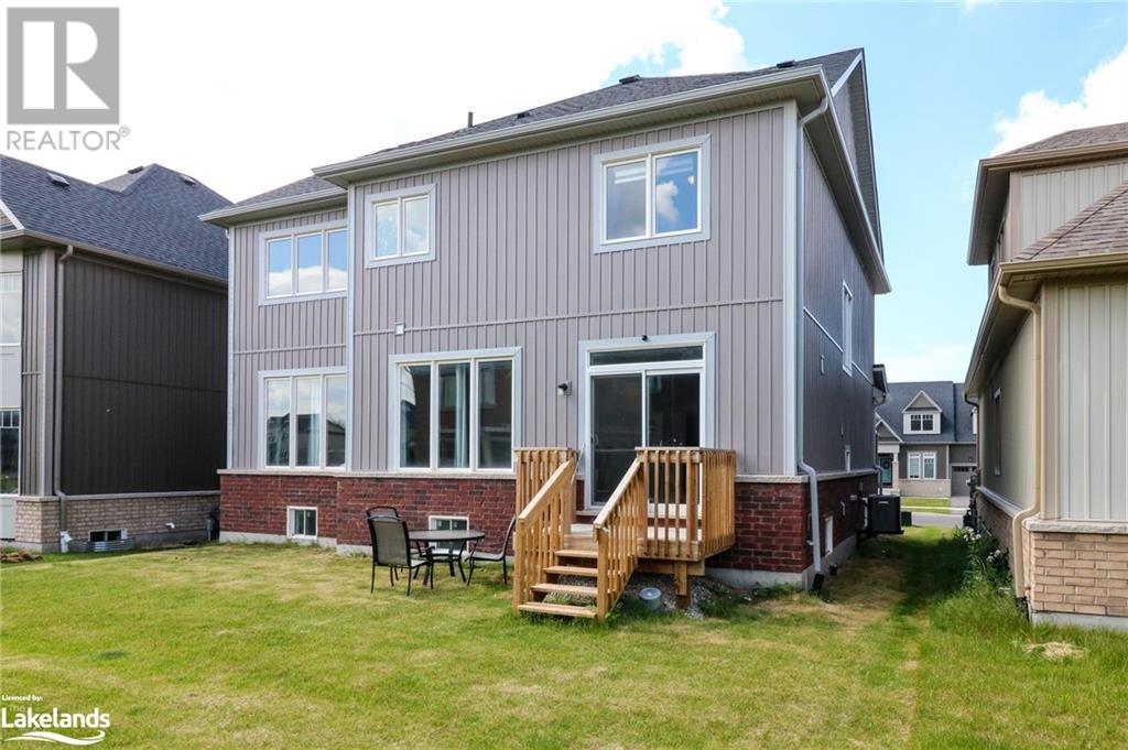 12 Mclean Avenue, Collingwood, Ontario  L9Y 3V2 - Photo 5 - 40671833