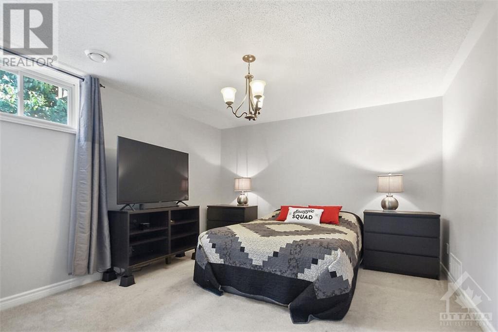 412 Van Dusen Street, Mississippi Mills, Ontario  K0A 1A0 - Photo 25 - X10418806