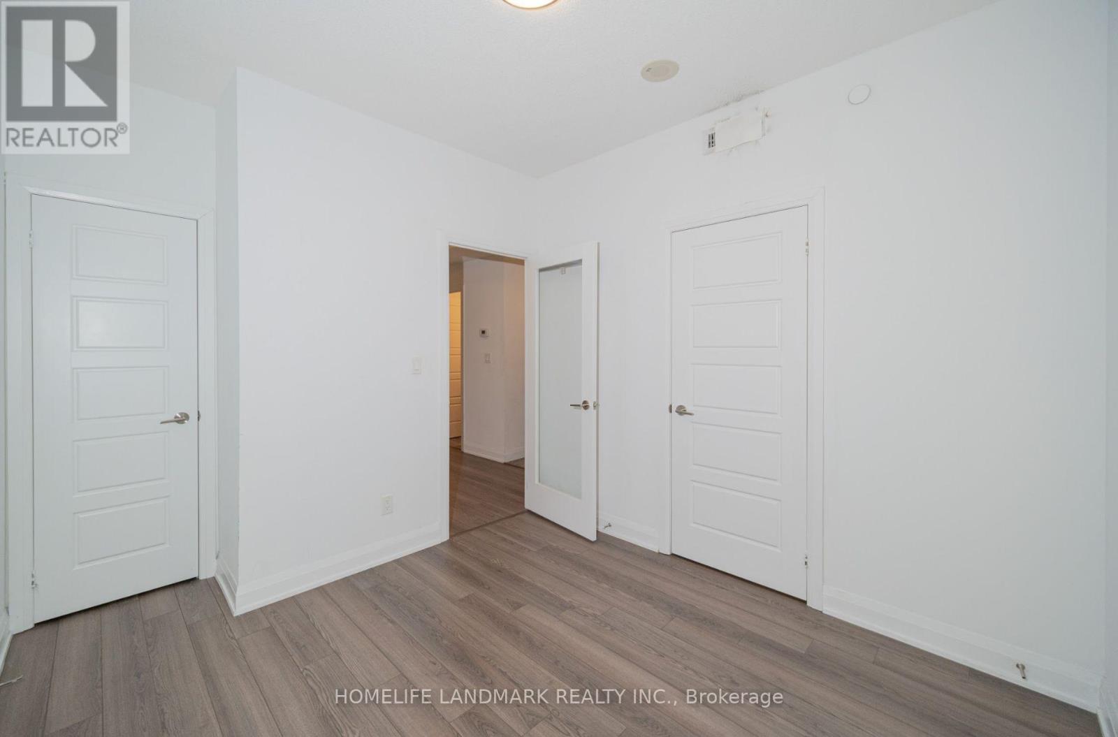 618 - 15 Water Walk Drive, Markham, Ontario  L6G 0G2 - Photo 15 - N10402783