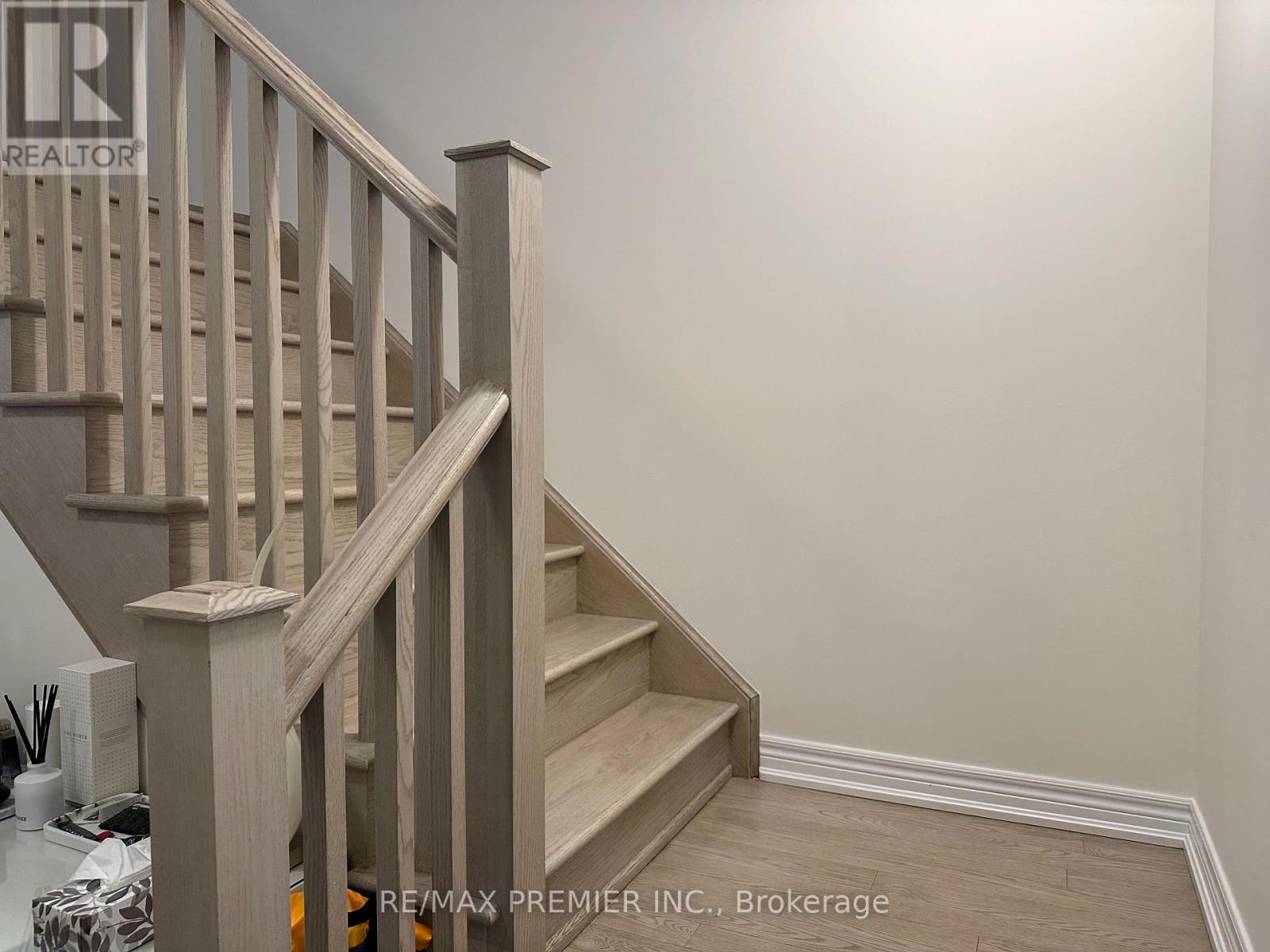 25 Pelican Lane, Hamilton, Ontario  L8K 5J3 - Photo 14 - X10403165