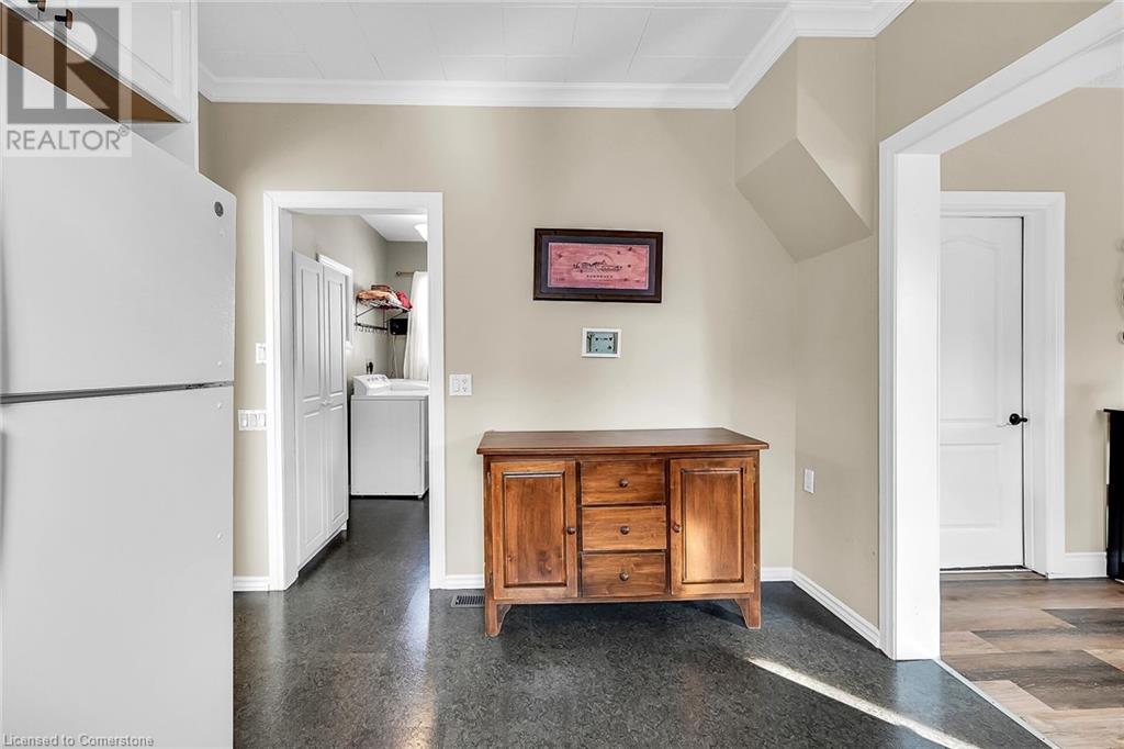 74 East 18th Street, Hamilton, Ontario  L9A 4N8 - Photo 10 - 40672229