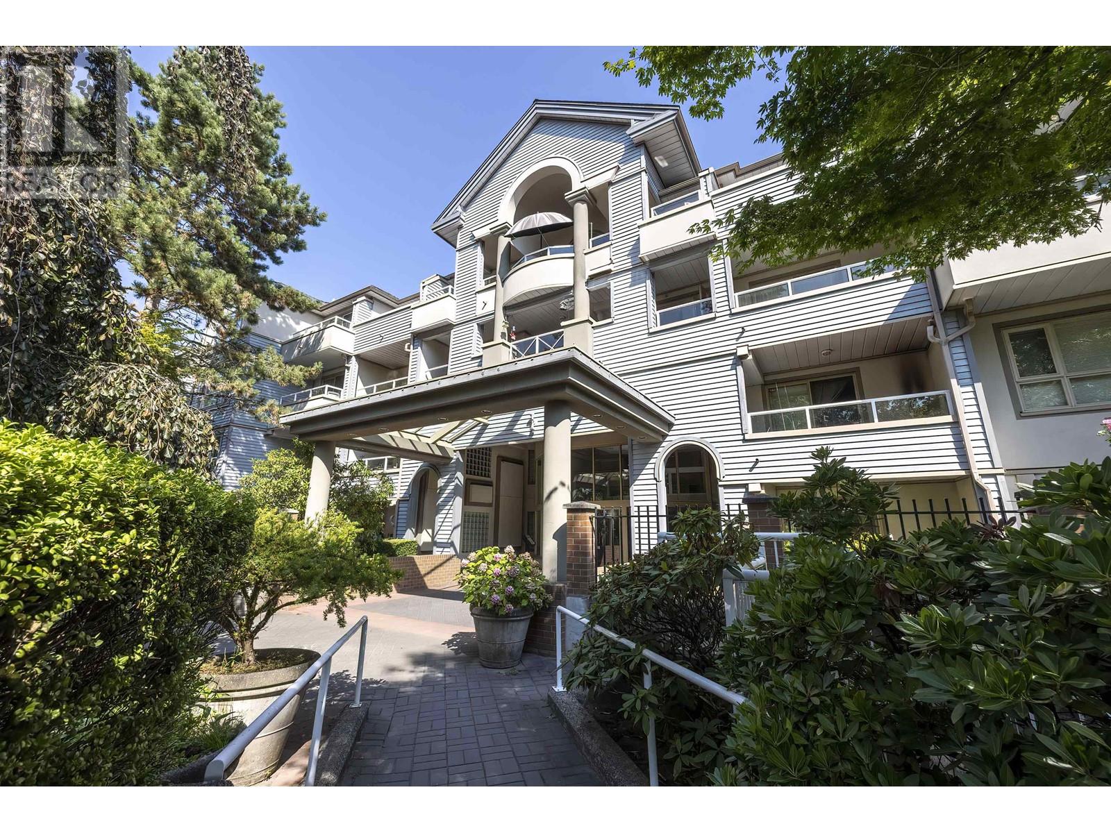 302 7326 ANTRIM AVENUE, Burnaby