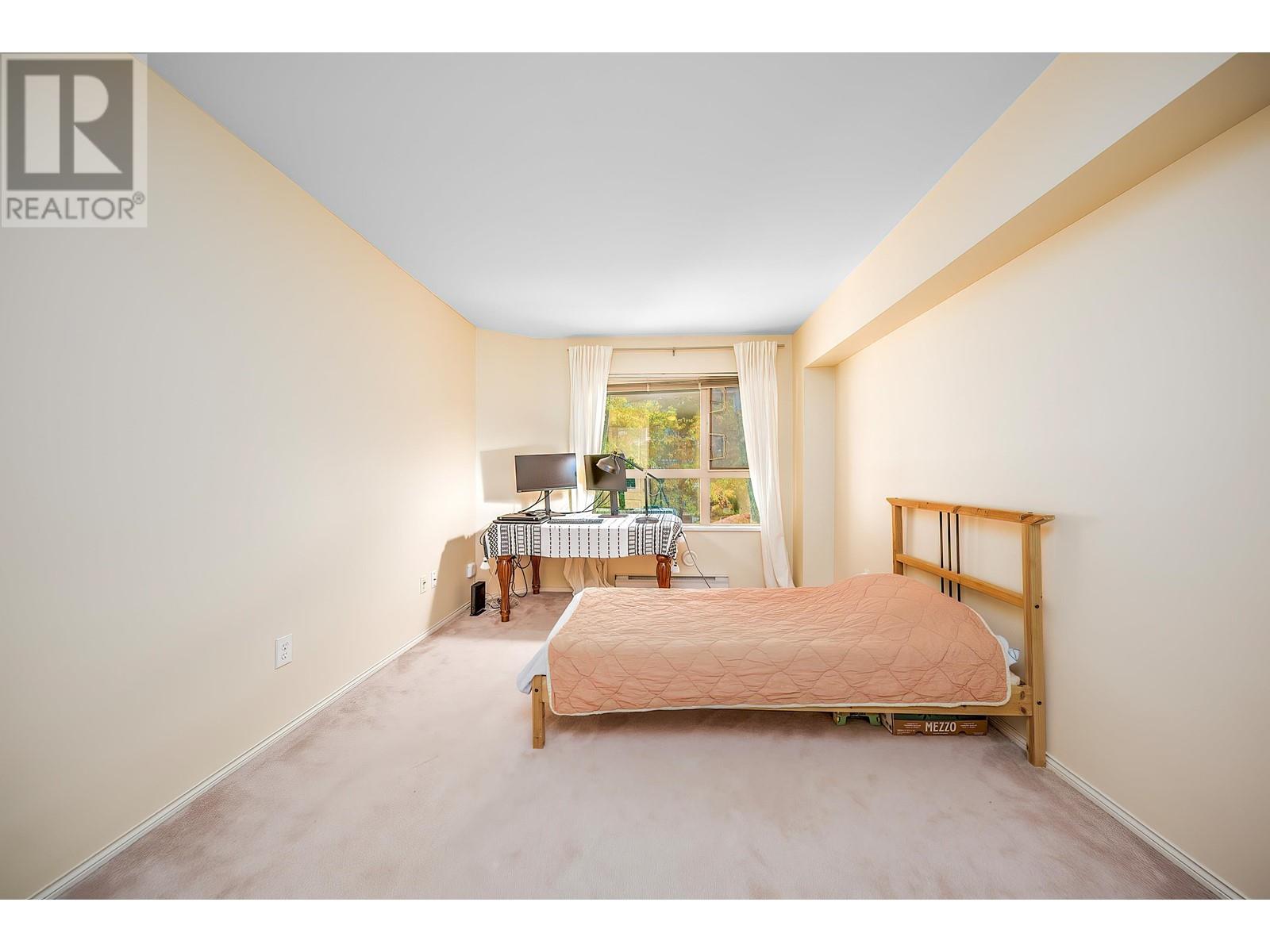 Listing Picture 15 of 23 : 302 7326 ANTRIM AVENUE, Burnaby / 本拿比 - 魯藝地產 Yvonne Lu Group - MLS Medallion Club Member