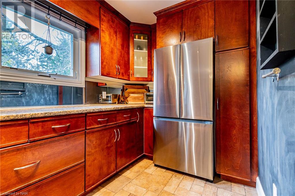 7069 Windsor Crescent, Niagara Falls, Ontario  L2G 1G2 - Photo 14 - 40672558